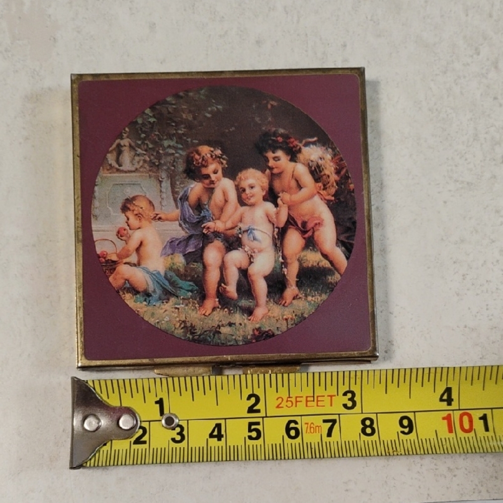Vintage Gold Toned Mirrored Metal Compact Case
